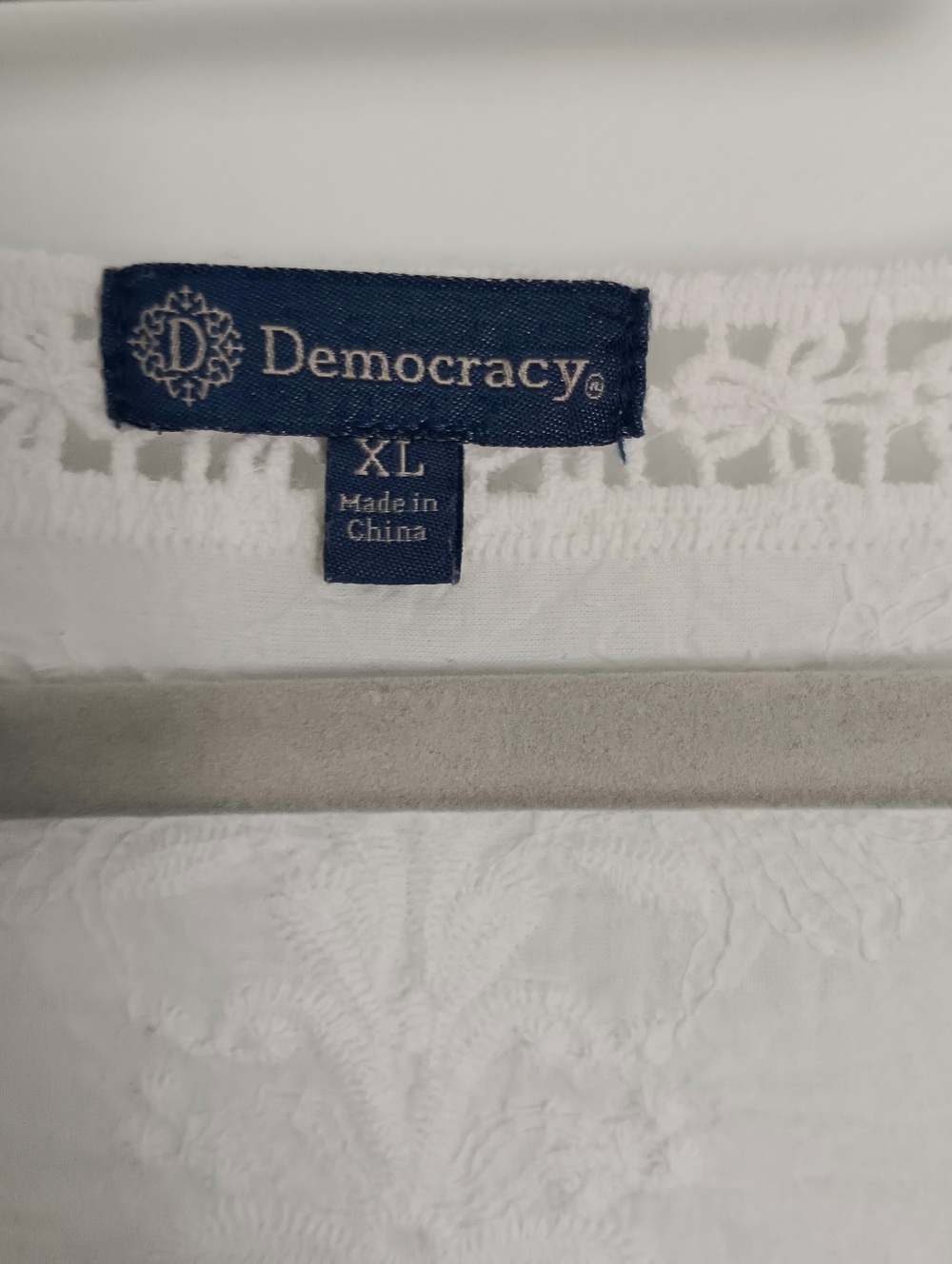 Democracy White Embroidered Crochet Lace-Trim V-neck 3/4 Sleeve Cotton Top XLg - Picture 5 of 9